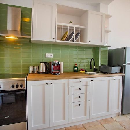 Notos Sea Front Apartment Glossa Luaran gambar